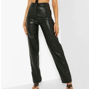 *BRAND NEW* Boohoo wide leg leather pants